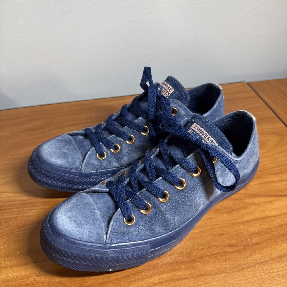 Converse All Star Chuck Taylor Low Top Women's 7 Blue All Leather Suede Y2K